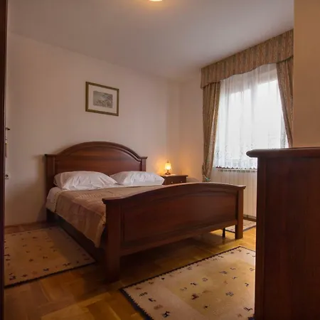 Magdalena Apartman *